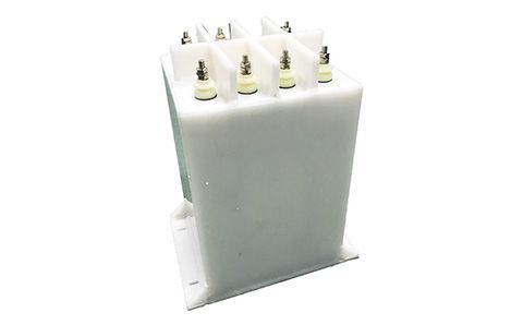 脈沖電容器和普通電容器有什么區別？