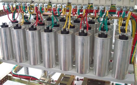 如何選擇電力電容器的額定電壓？